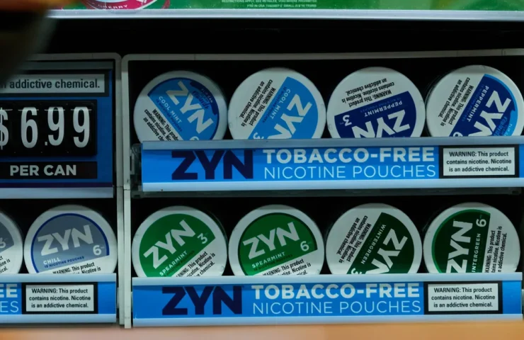 zyn_nicotine_pouches_for_sale_in_convenience_store