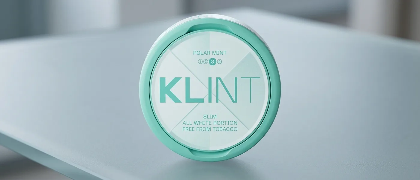 Jedna plechovka Klint Polar Mint v tlumeném osvětlení